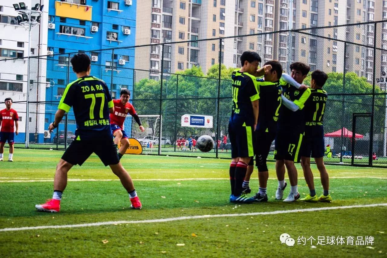  弗赖堡社区合作项目启动，足球公益走进偏远小镇  